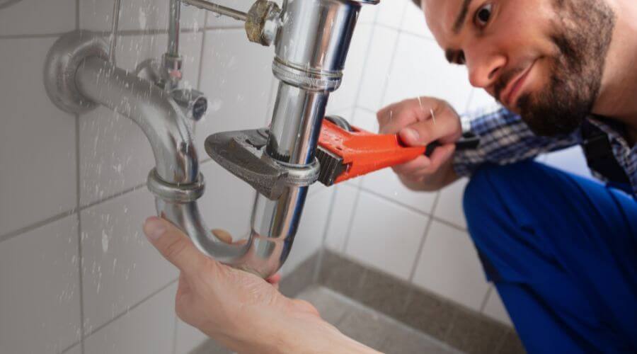 Professional same day plumber services in Reynolds, IL
